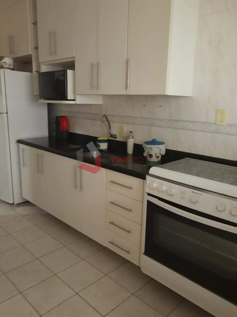 Apartamento em Canto Do Forte