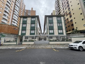 Apartamento em Canto do Forte