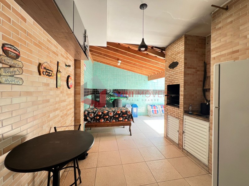Sobrado em Caiçara