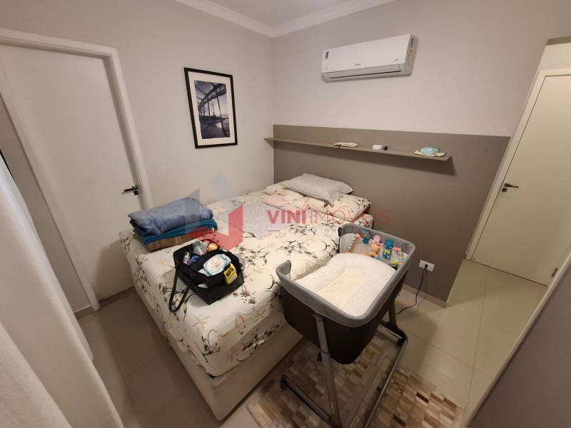 Apartamento em Canto Do Forte