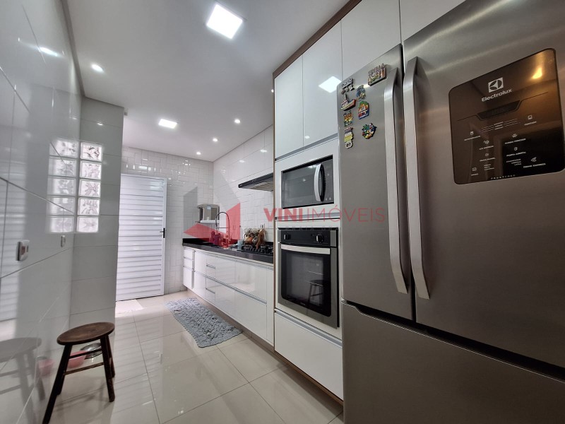 Casa em Jardim Melvi