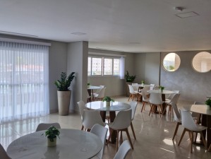 Apartamento em Jardim Real