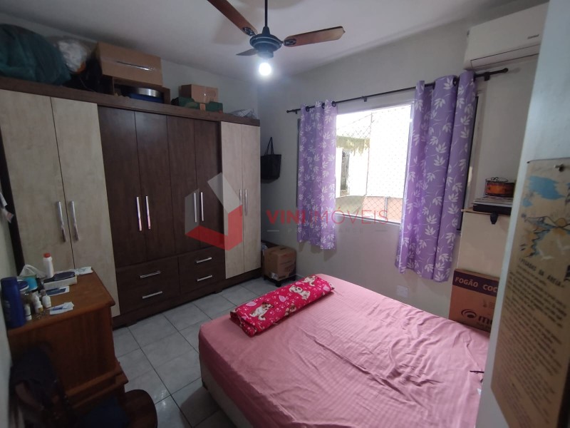Apartamento em Catiapoa